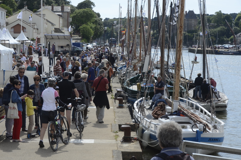 Le quai du port de Pornic