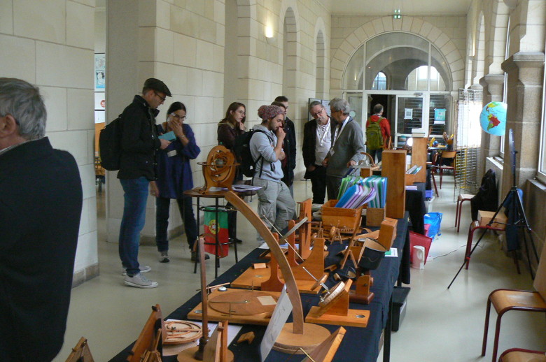 Affluence devant le stand